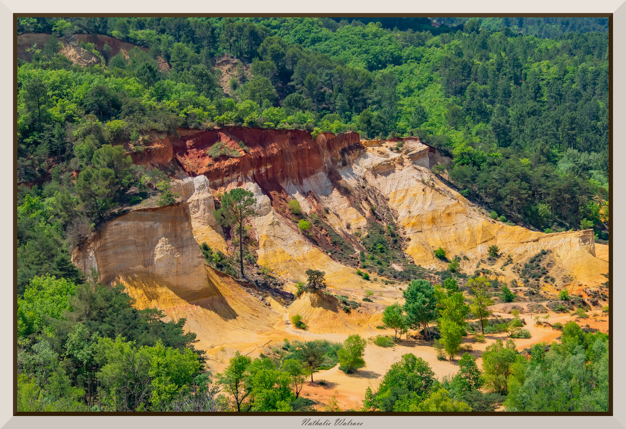 photo du Colorado Provencal et ses terres ocres