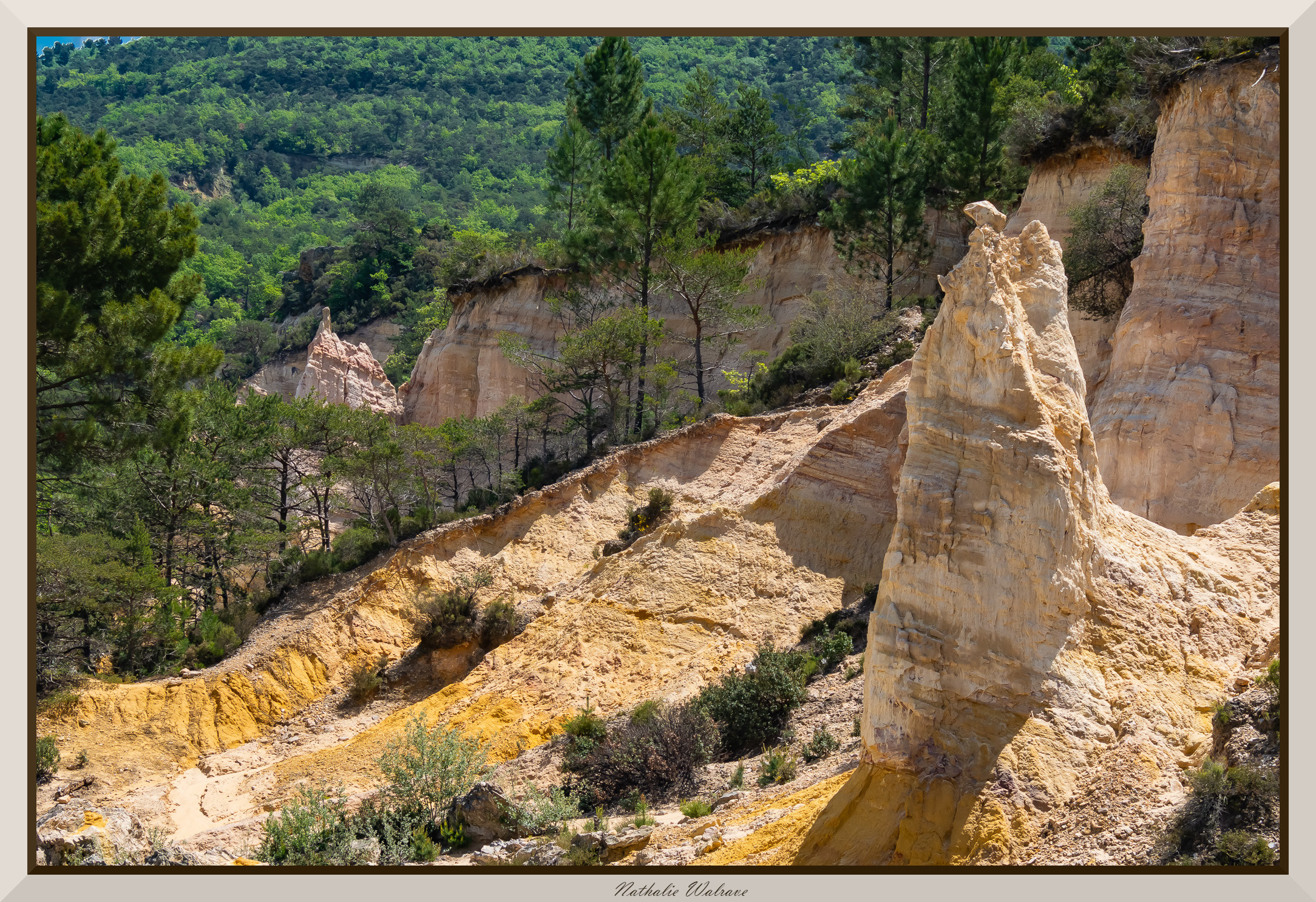 photo du Colorado Provencal et ses terres ocres