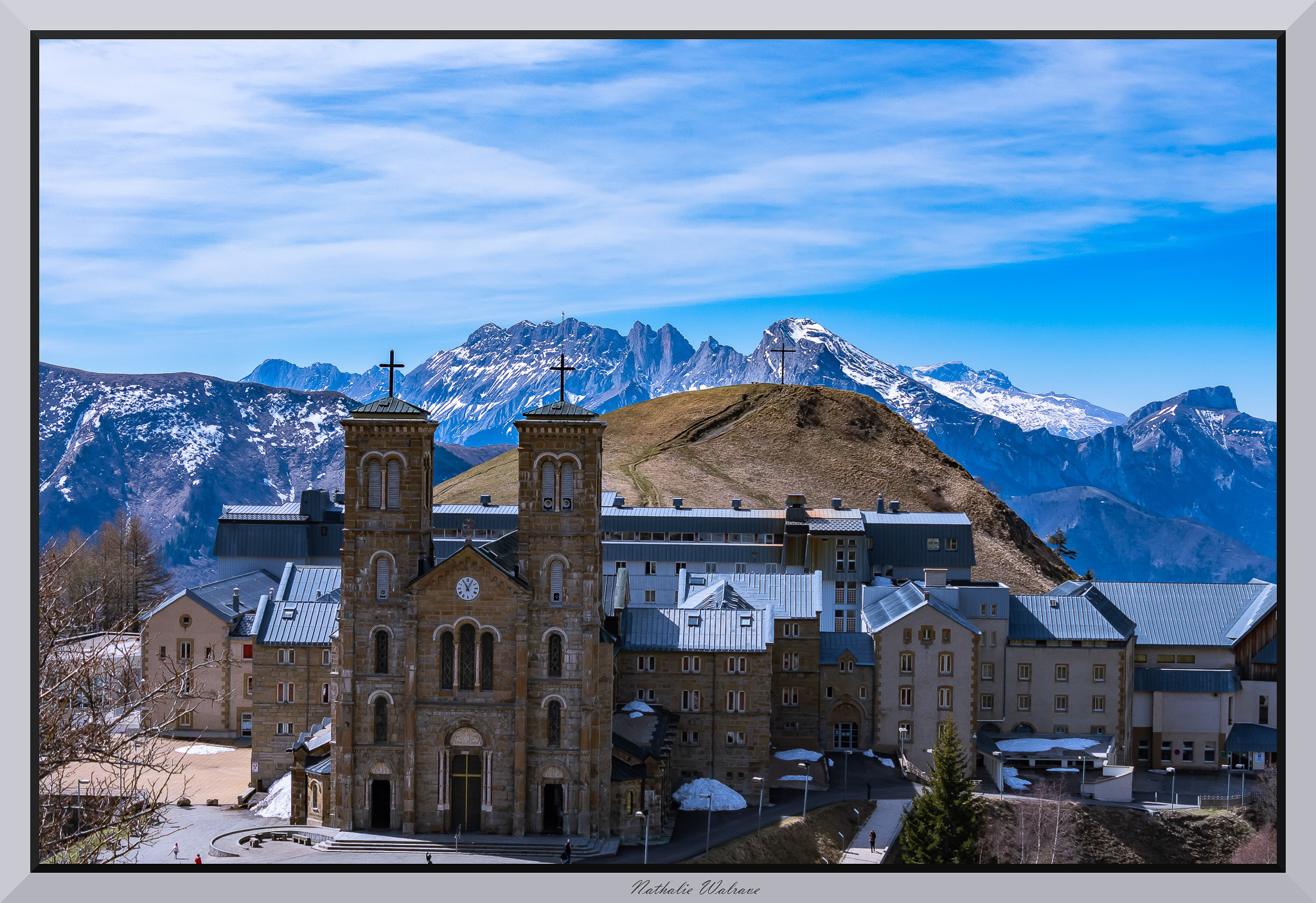 le paysage de notre_dame_de_la_salette